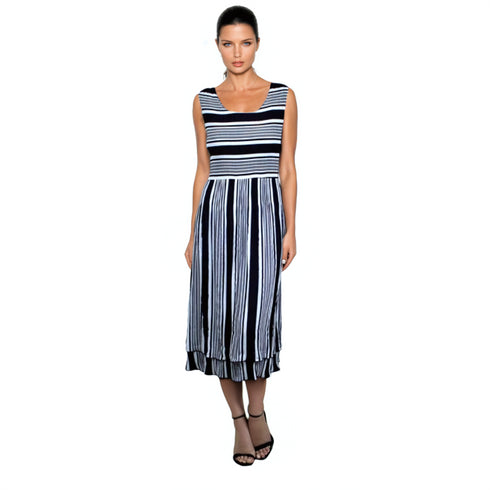 Sleeveless Stripe Print Crinkle Dress - DR456 b/w